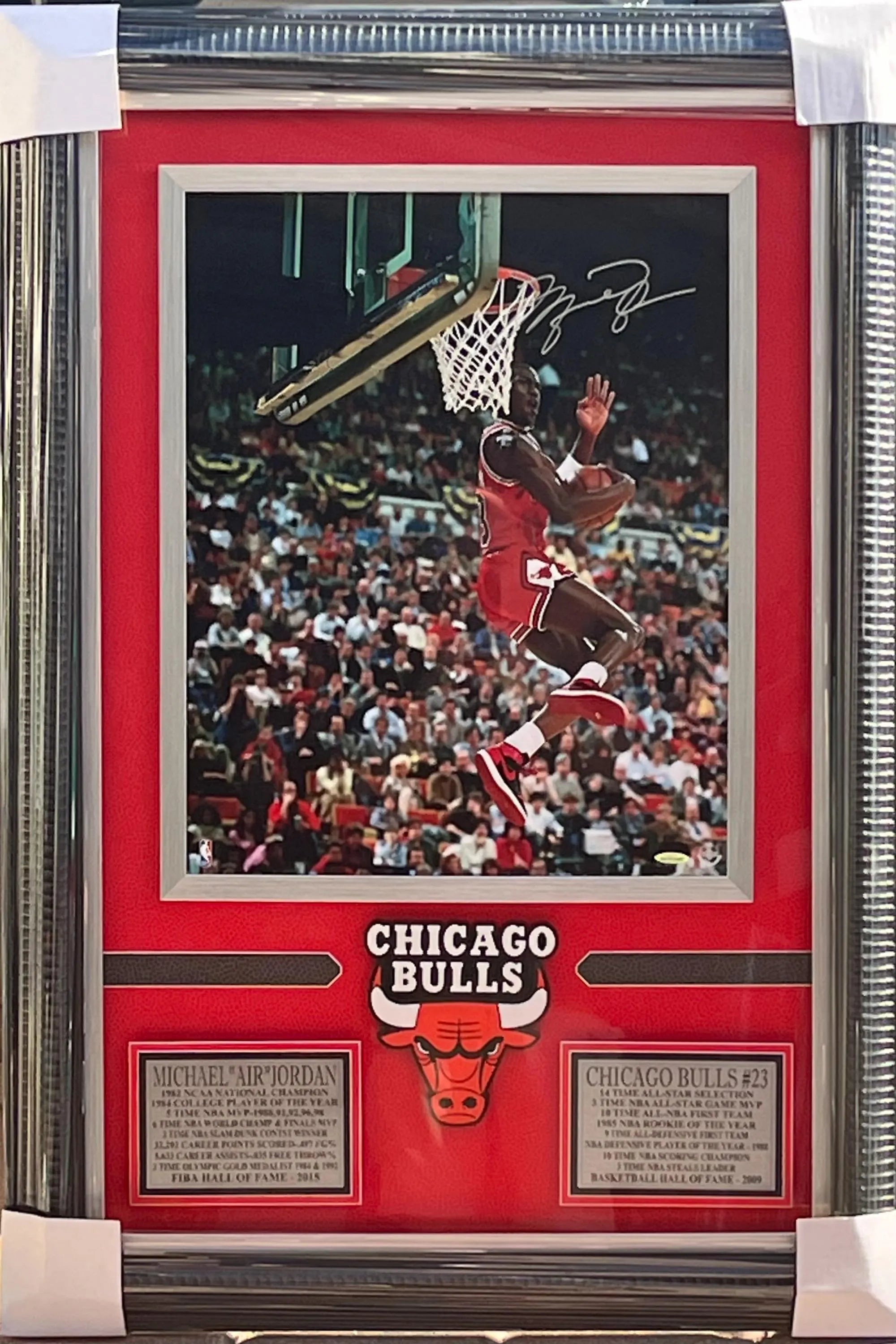 Michael Jordan Signed 16” x 20”  Photo Custom Framed UDA Certified