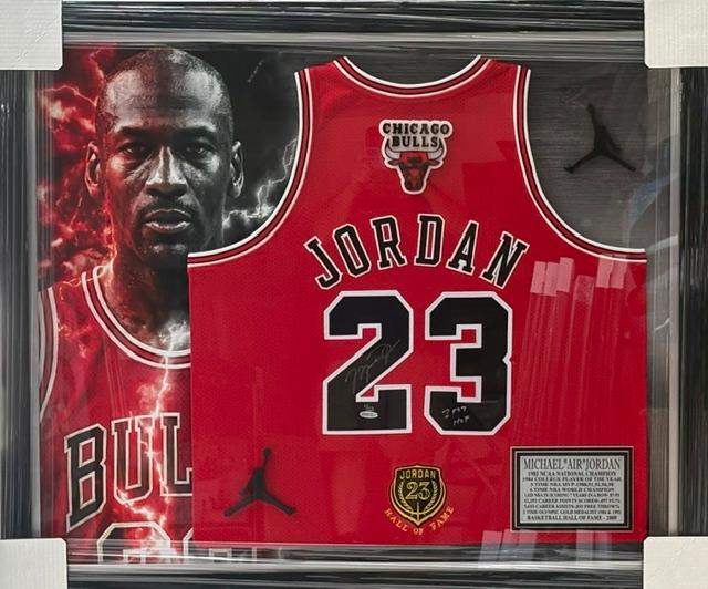Michael Jordan Signed LE of 23 made Retirement Patch Jersey UDA Framed