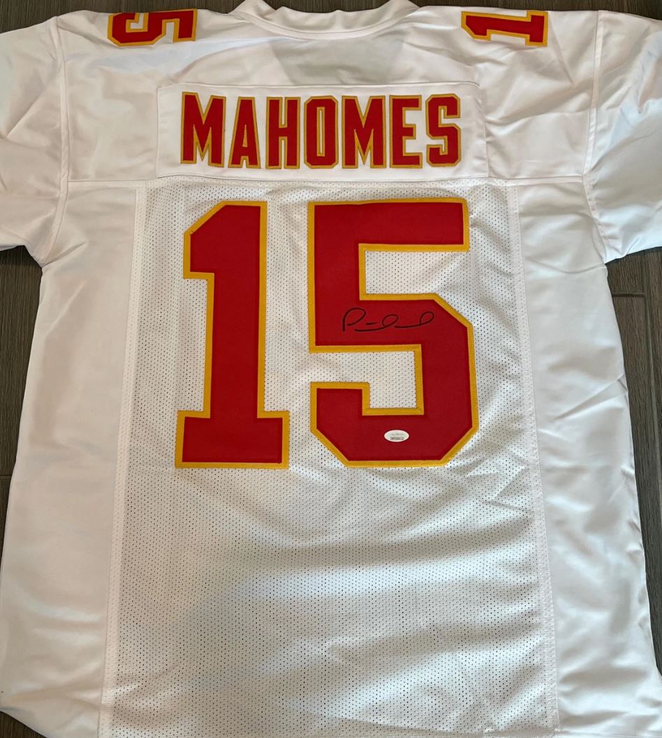 Patrick Mahomes Signed Kansas City Chiefs Jersey JSA Certified