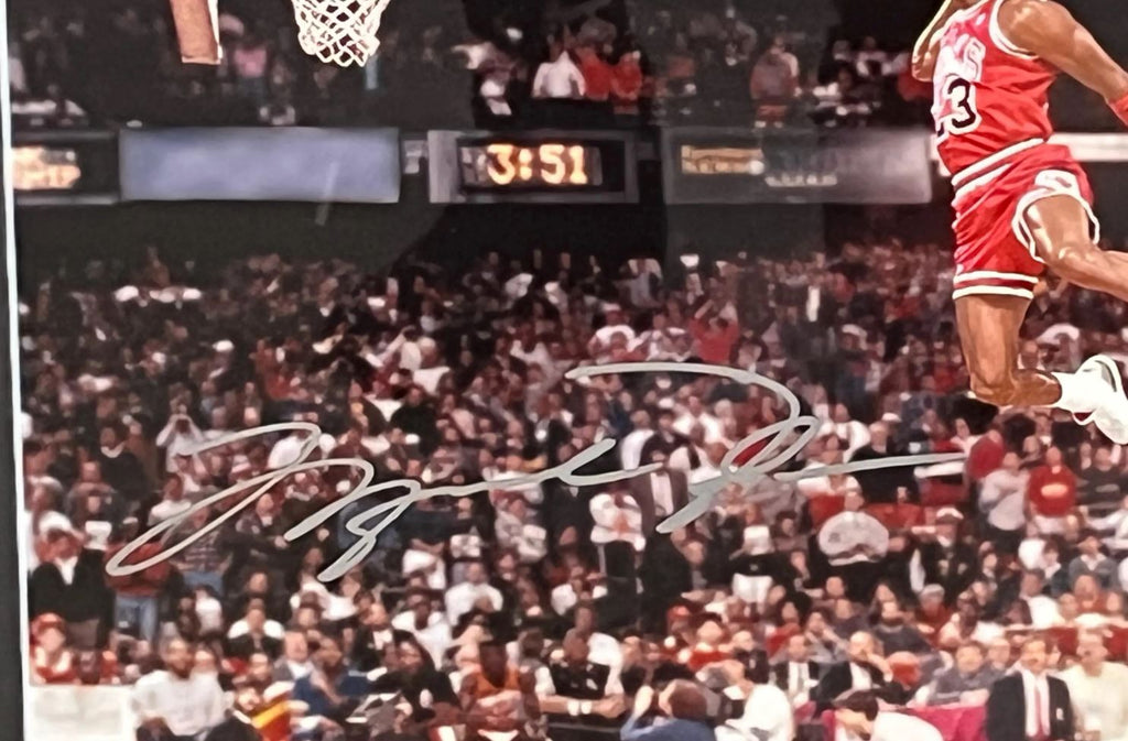 Michael Jordan Signed Photo Custom framed UDA Upper Deck Authenticated